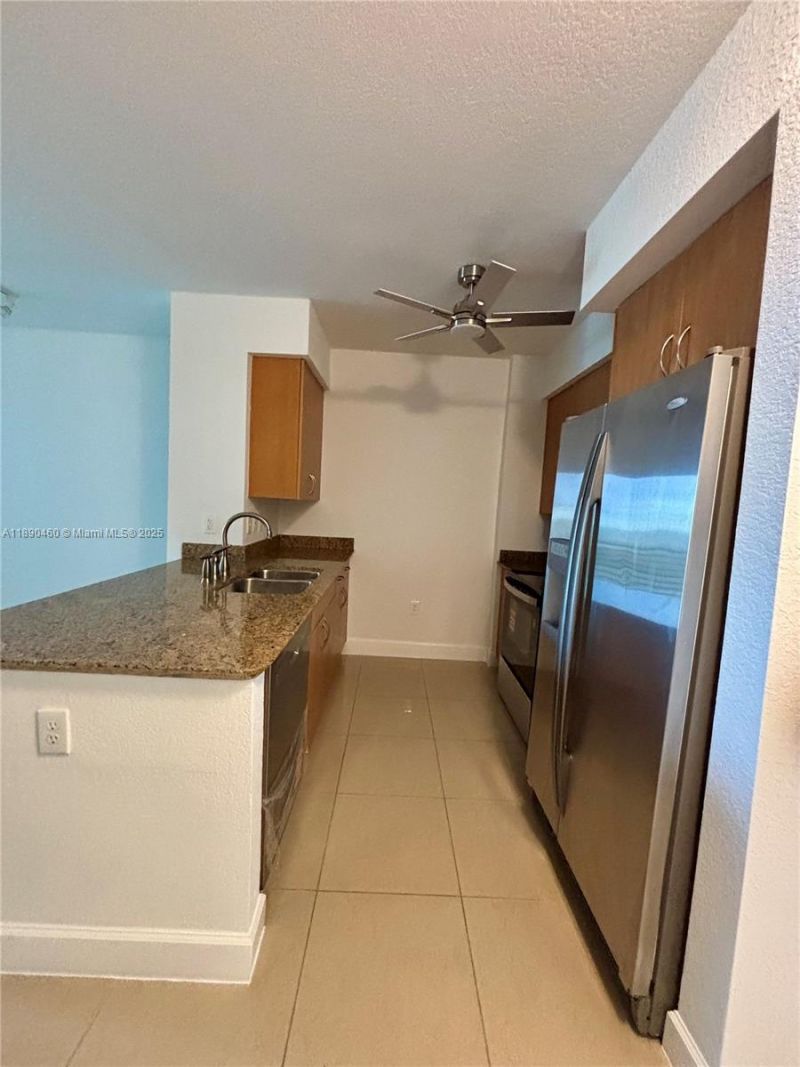 1830 Radius Dr, Unit 318, Hollywood, FL 33020 Photo