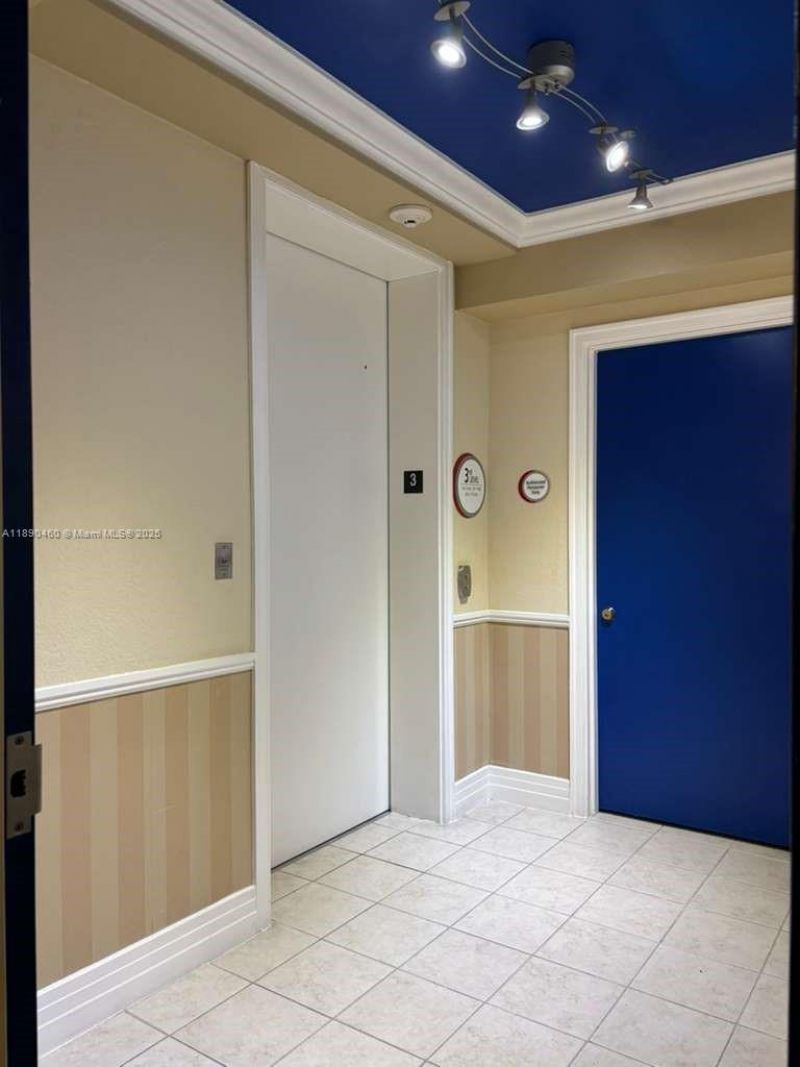 1830 Radius Dr, Unit 318, Hollywood, FL 33020 Photo