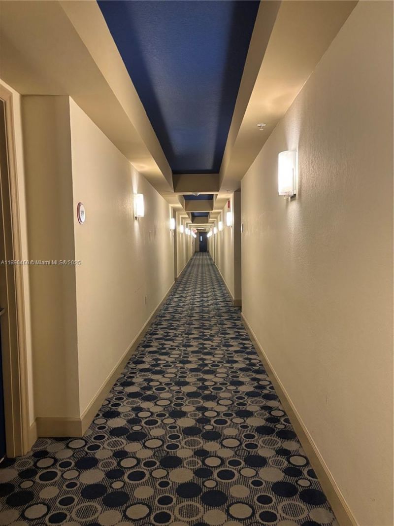 1830 Radius Dr, Unit 318, Hollywood, FL 33020 Photo