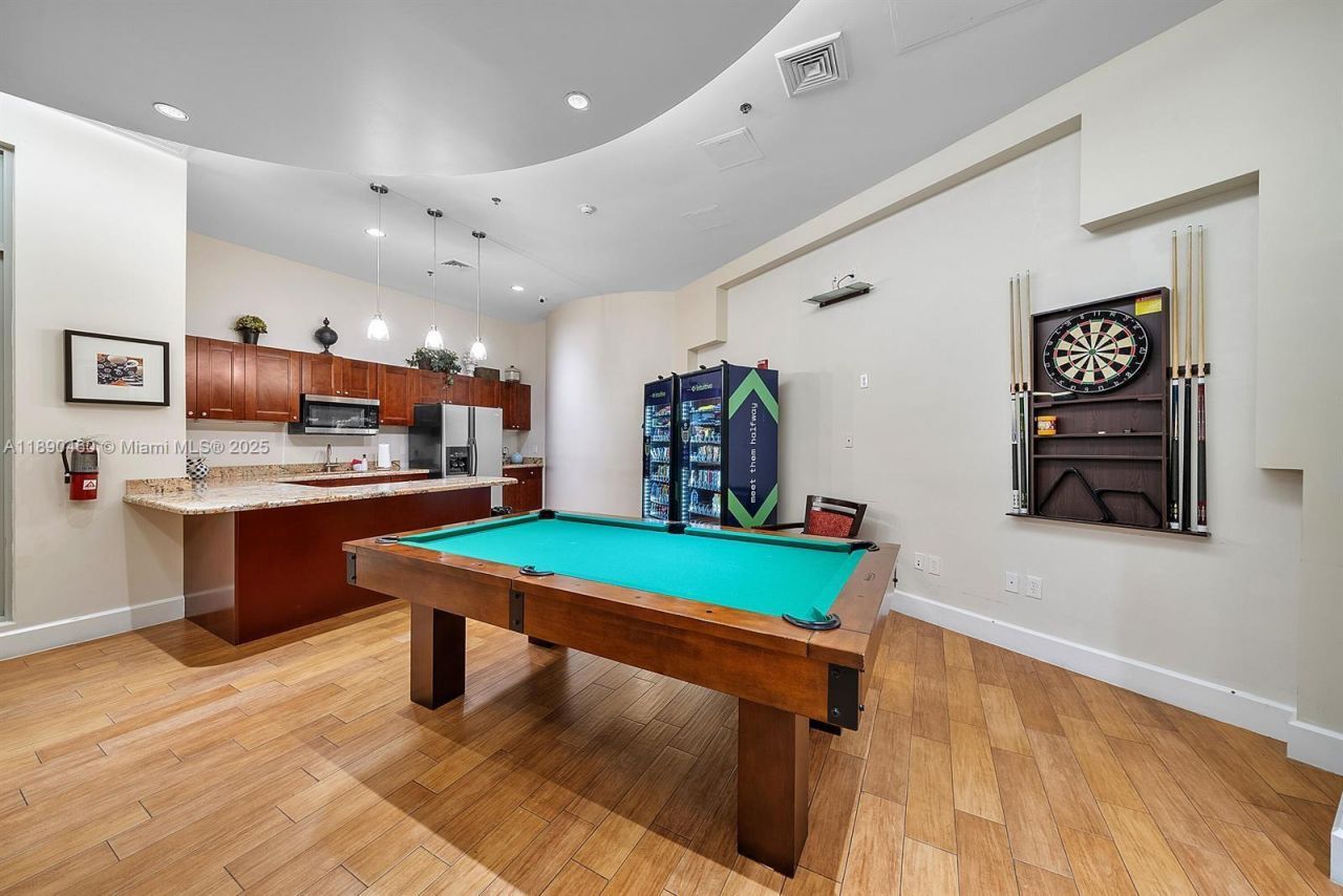 1830 Radius Dr, Unit 318, Hollywood, FL 33020 Photo