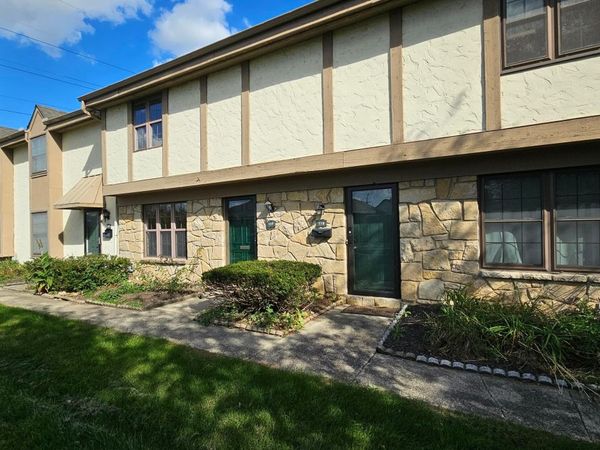 117 Stornoway Drive E, Columbus, OH 43213