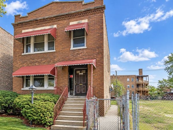 7045 S Wabash Avenue, Chicago, IL 60637