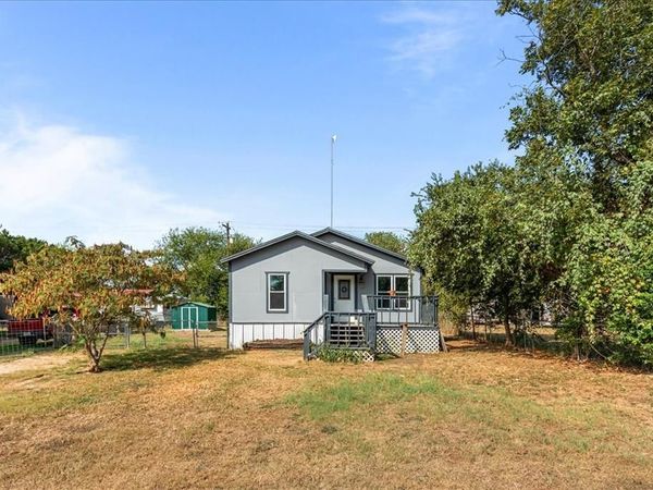 239 County Road 1743, Clifton, TX 76634