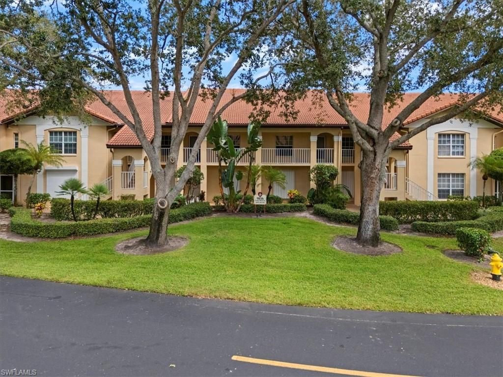 9856 Costa Mesa Ln, Unit 609, Bonita Springs, FL 34135 Photo