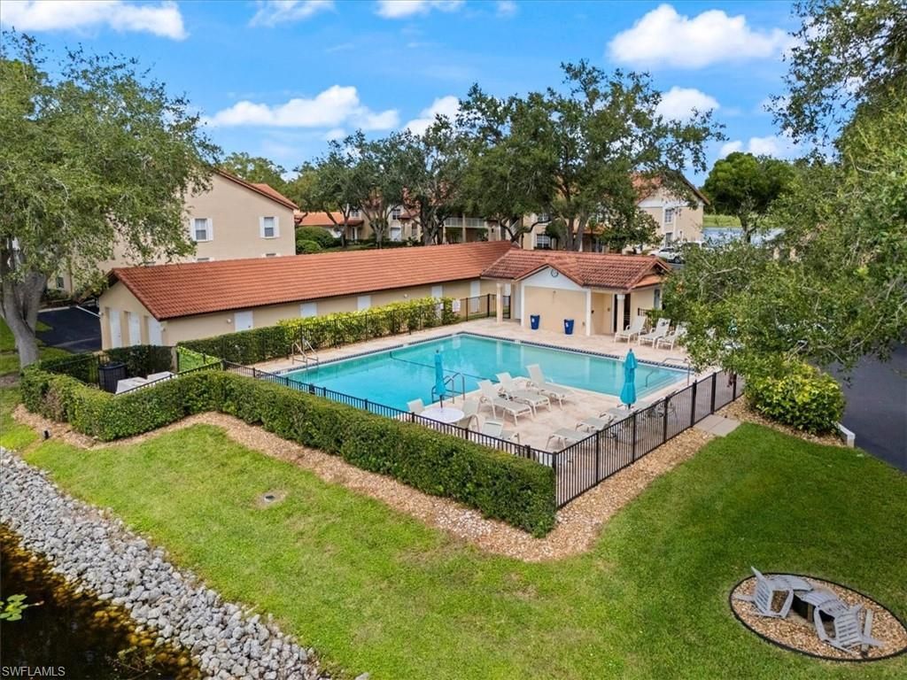 9856 Costa Mesa Ln, Unit 609, Bonita Springs, FL 34135 Photo