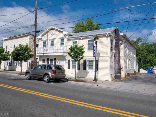 9457 S CONGRESS STREET, NEW MARKET, VA 22844