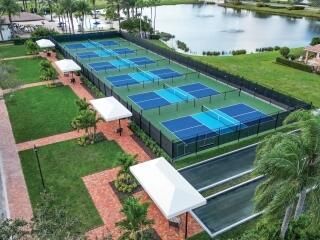 170 SE Palma Street, Port Saint Lucie, FL 34984 Photo