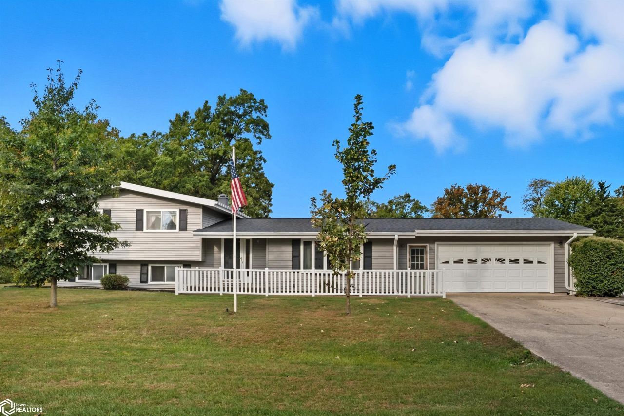 11043 146th Avenue, West Burlington, IA 52655 Main Photo