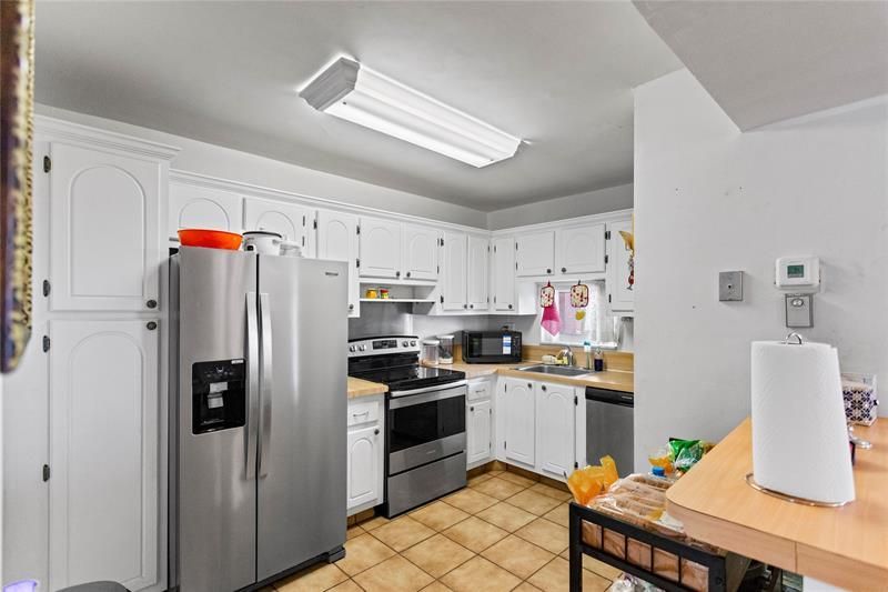 8990 S Hollybrook Boulevard, Unit 305, Pembroke Pines, FL 33025 Photo