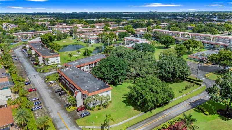 8990 S Hollybrook Boulevard, Unit 305, Pembroke Pines, FL 33025 Photo