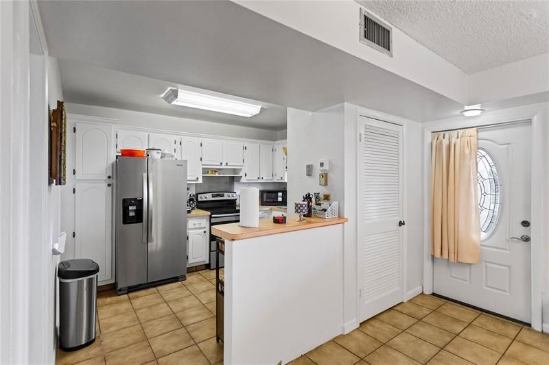 8990 S Hollybrook Boulevard, Unit 305, Pembroke Pines, FL 33025 Photo