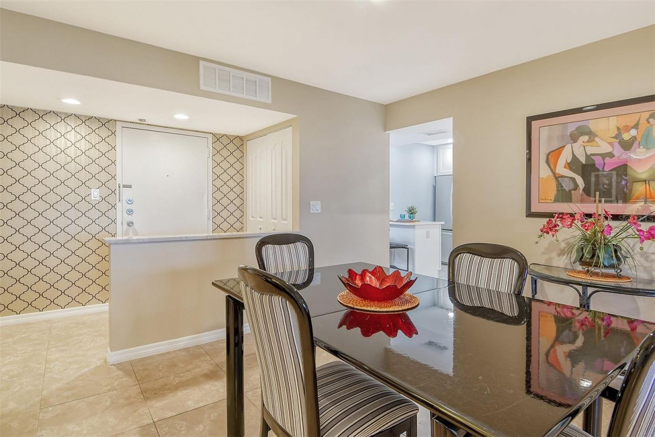 1125 W Peppertree Drive, Unit 706, Sarasota, FL 34242 Photo