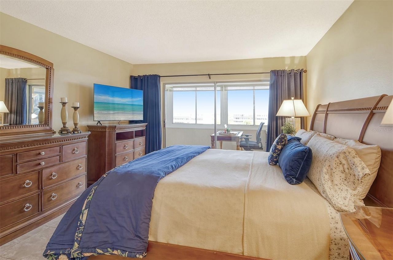 1125 W Peppertree Drive, Unit 706, Sarasota, FL 34242 Photo