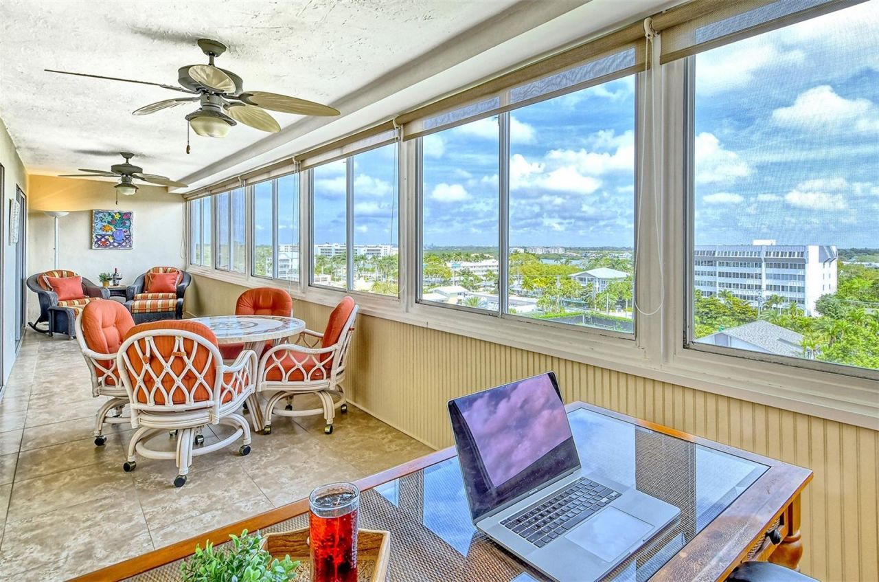 1125 W Peppertree Drive, Unit 706, Sarasota, FL 34242 Photo