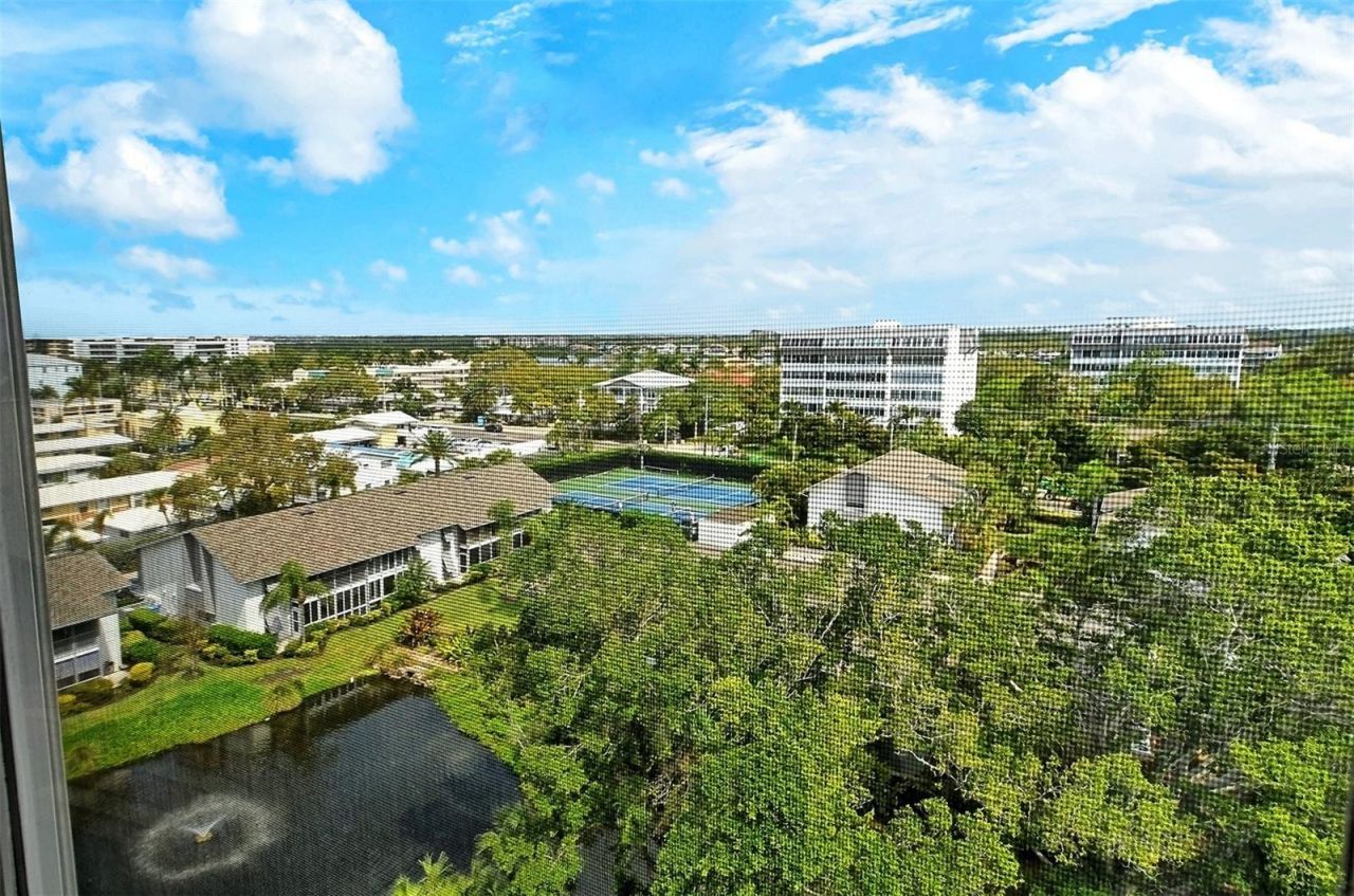 1125 W Peppertree Drive, Unit 706, Sarasota, FL 34242 Photo