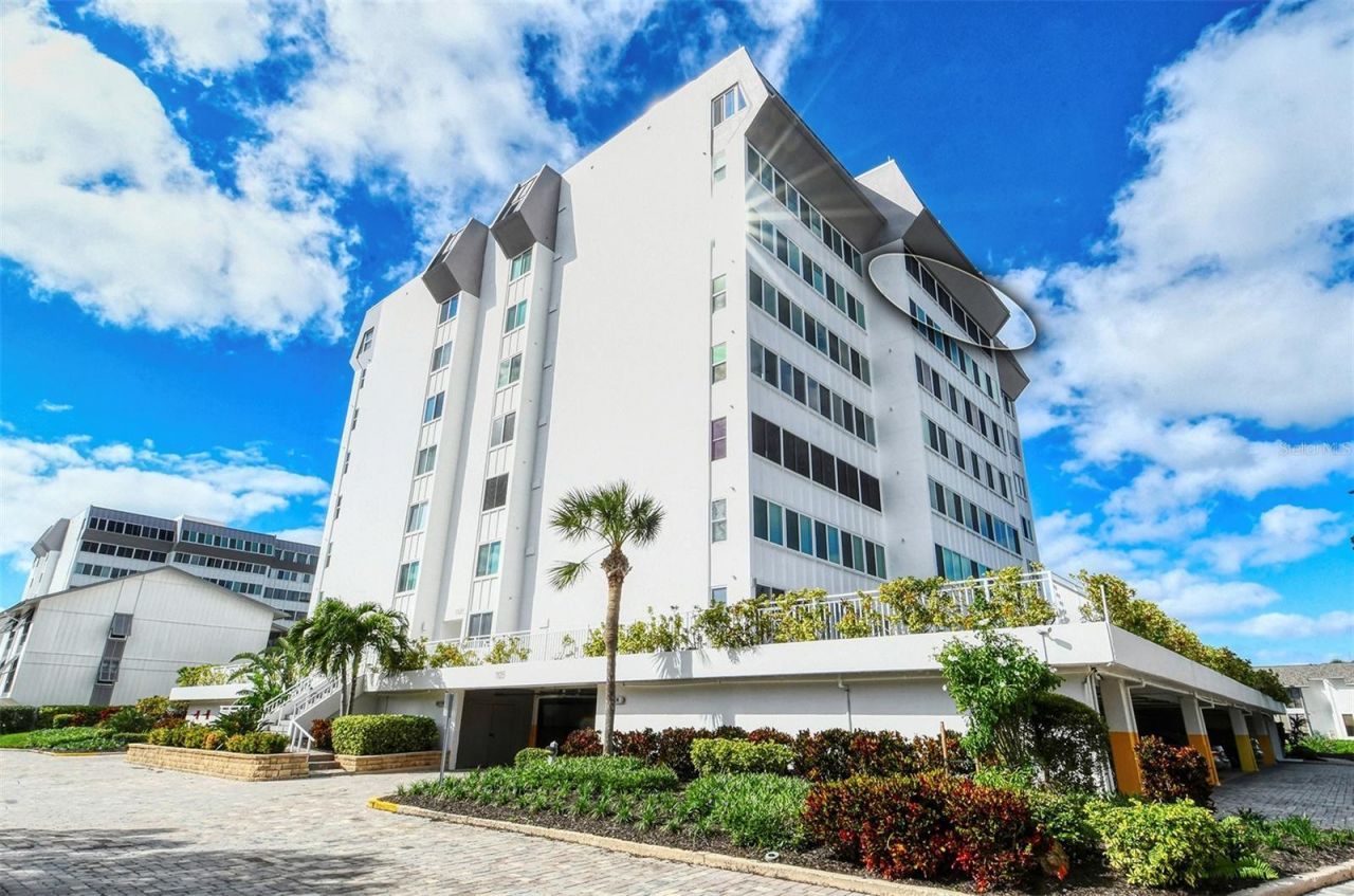 1125 W Peppertree Drive, Unit 706, Sarasota, FL 34242 Photo