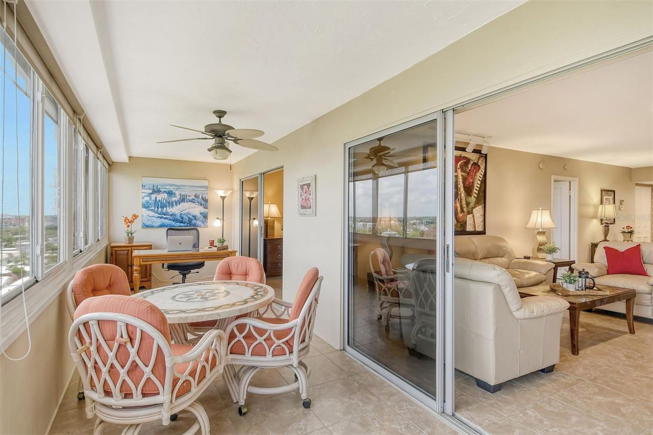 1125 W Peppertree Drive, Unit 706, Sarasota, FL 34242 Photo