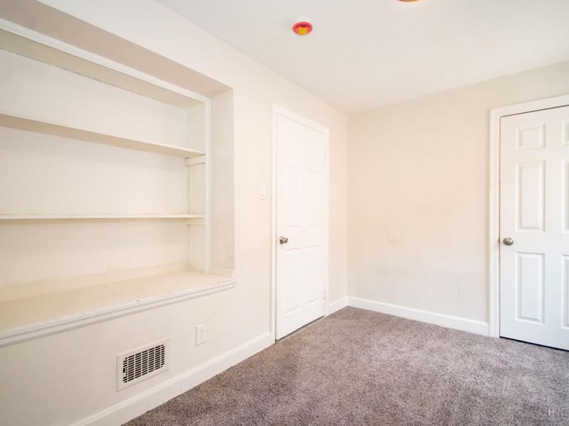 1354 Avon Drive, Cincinnati, OH 45229 Photo 24