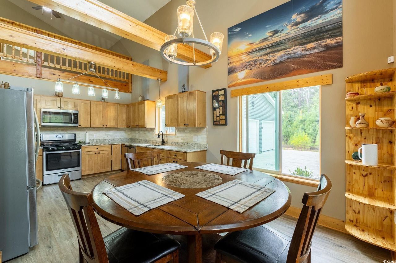 1270 Circle Bay Dr. Photo 11