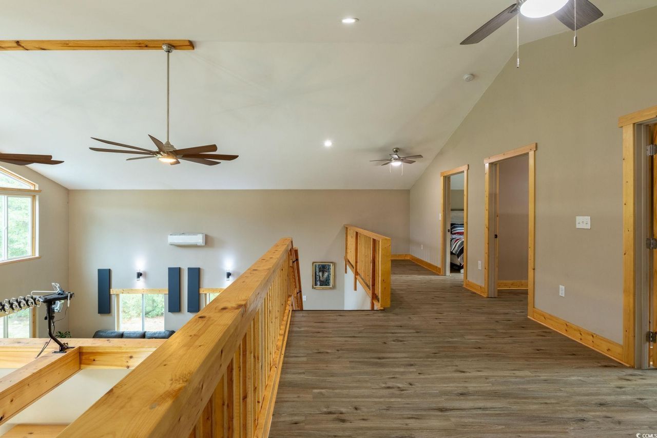 1270 Circle Bay Dr. Photo 17