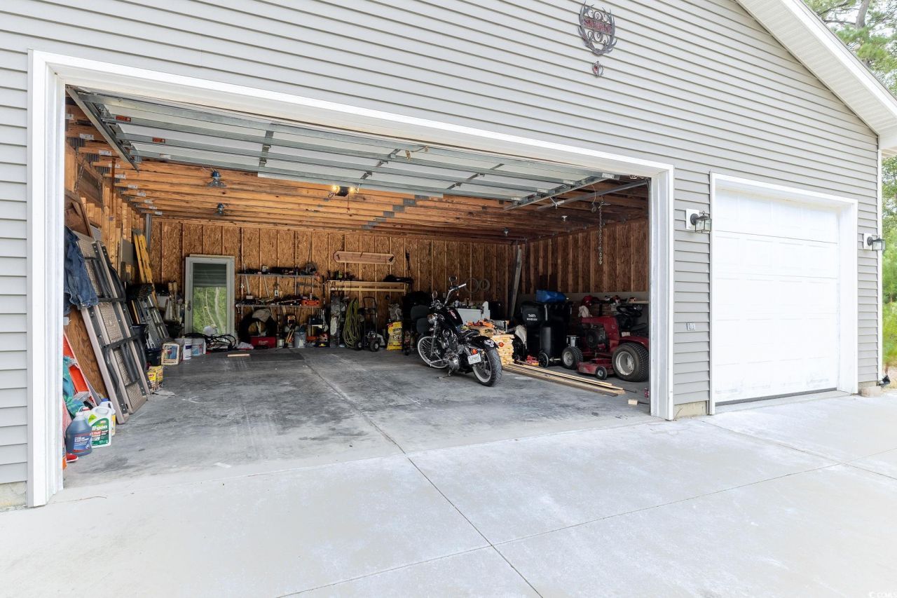 1270 Circle Bay Dr. Photo 35