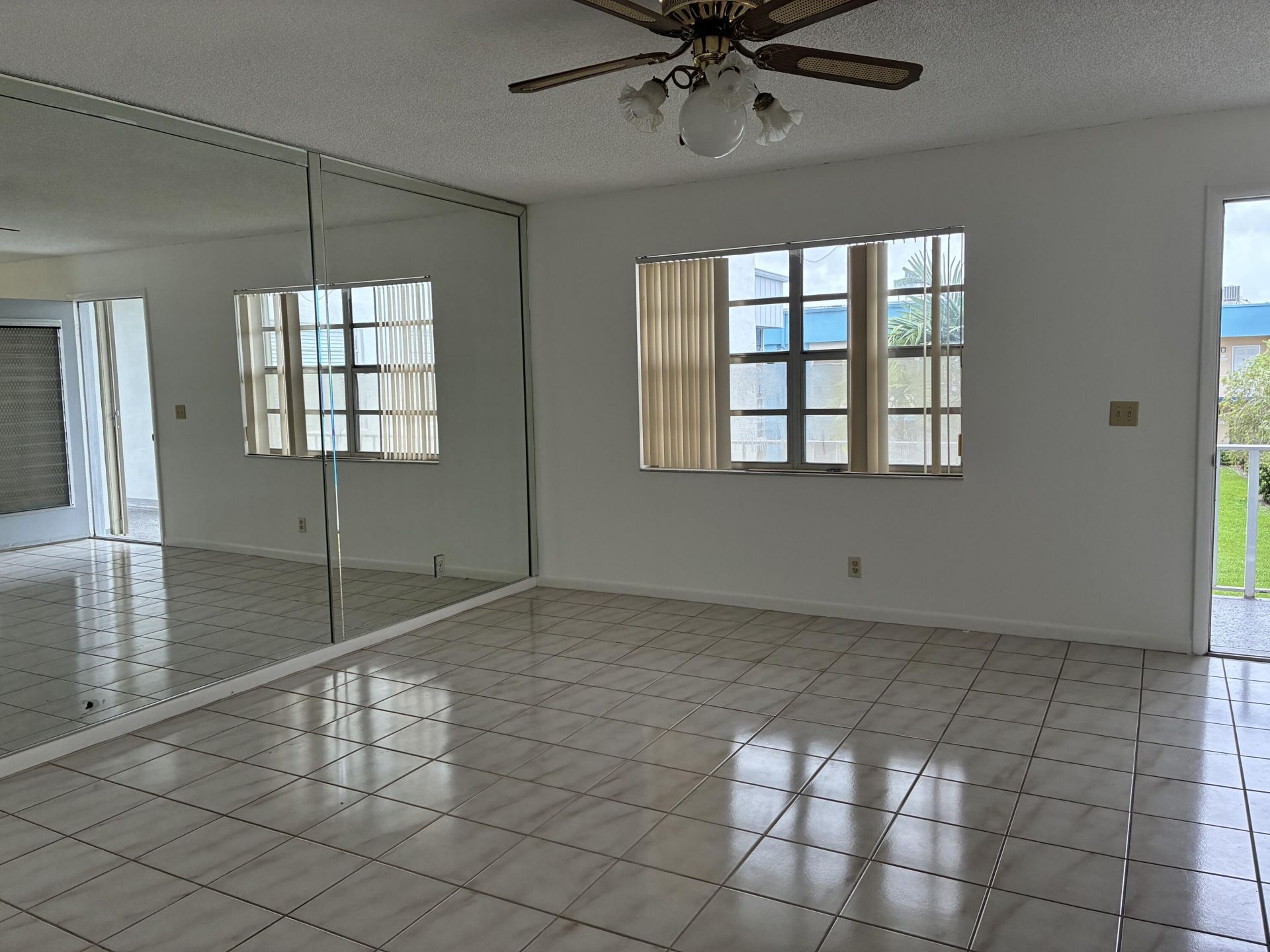 574 Burgundy L, Unit 574, Delray Beach, FL 33484 Photo