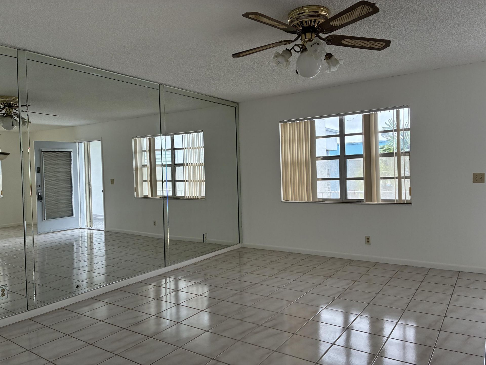 574 Burgundy L, Unit 574, Delray Beach, FL 33484 Photo