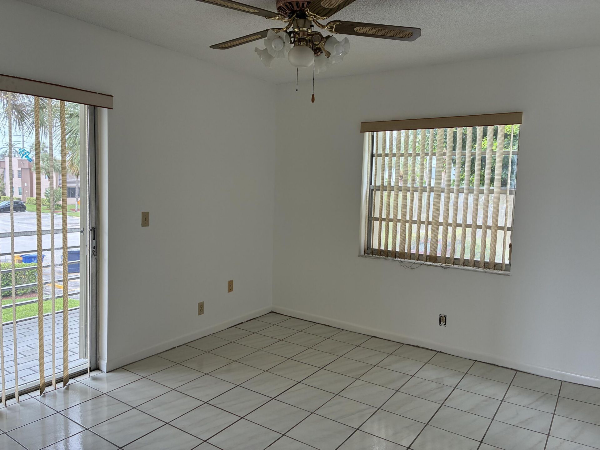 574 Burgundy L, Unit 574, Delray Beach, FL 33484 Photo