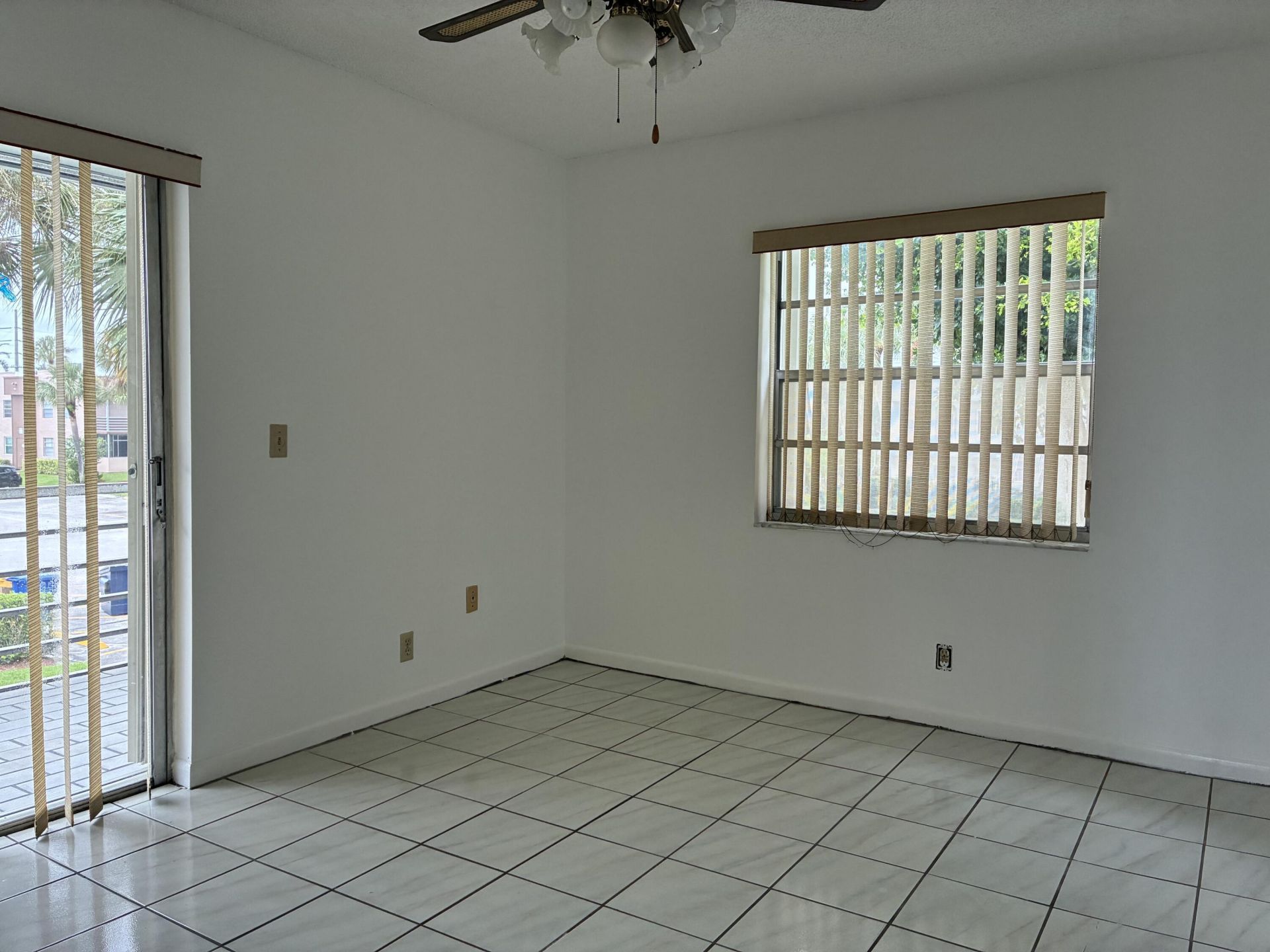 574 Burgundy L, Unit 574, Delray Beach, FL 33484 Photo