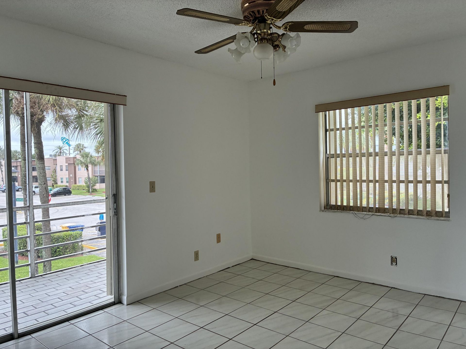 574 Burgundy L, Unit 574, Delray Beach, FL 33484 Photo