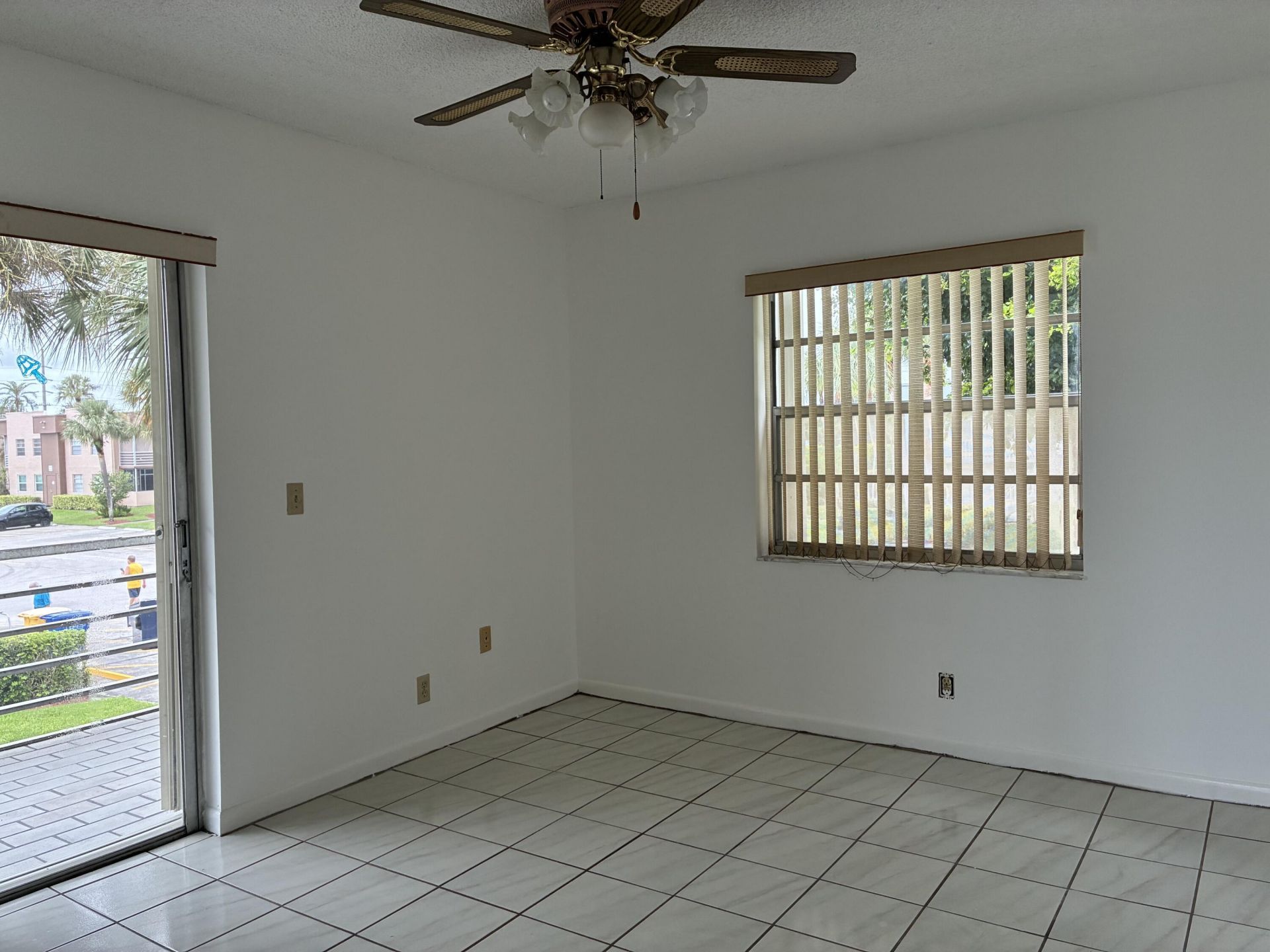 574 Burgundy L, Unit 574, Delray Beach, FL 33484 Photo