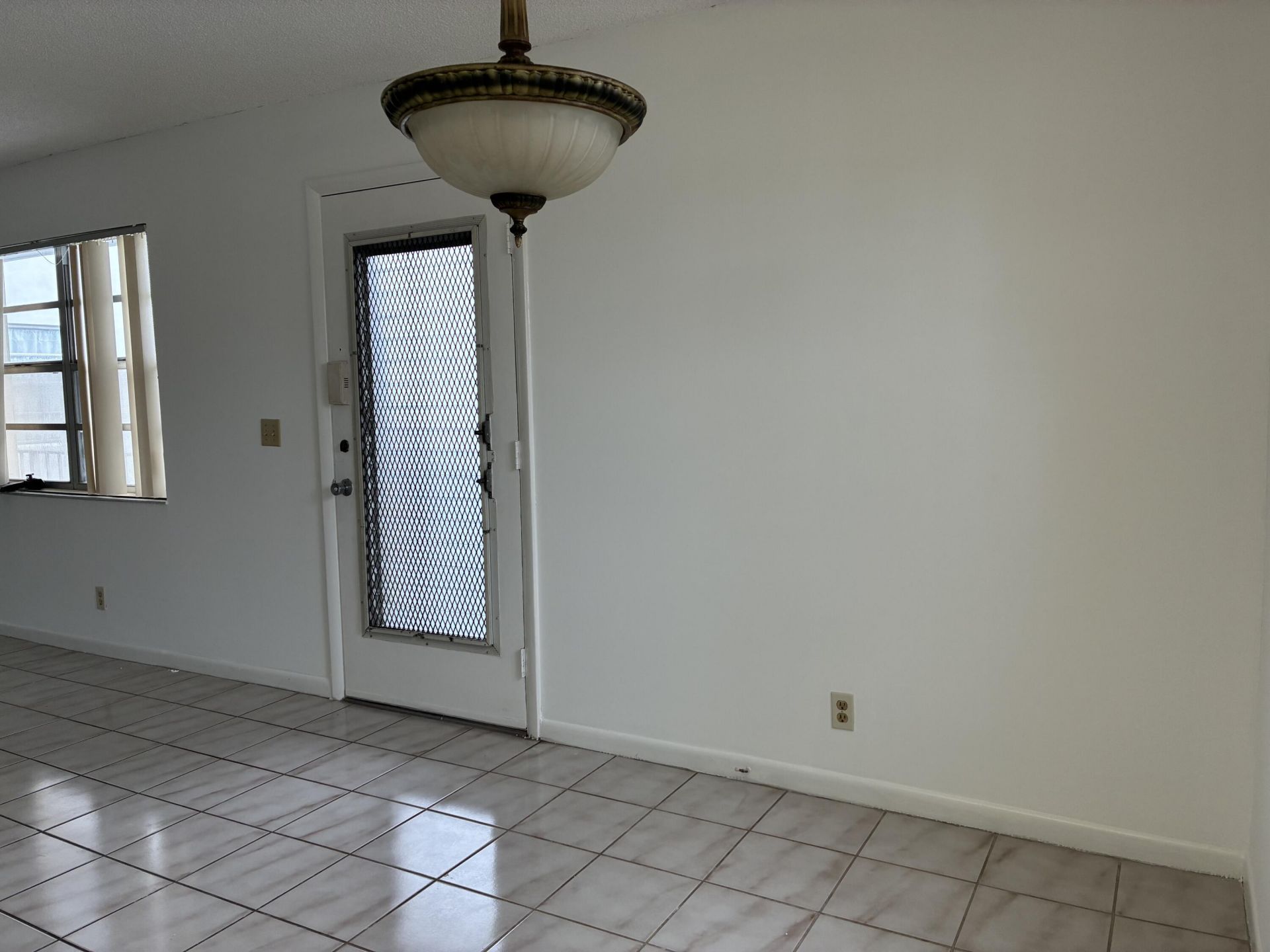 574 Burgundy L, Unit 574, Delray Beach, FL 33484 Photo
