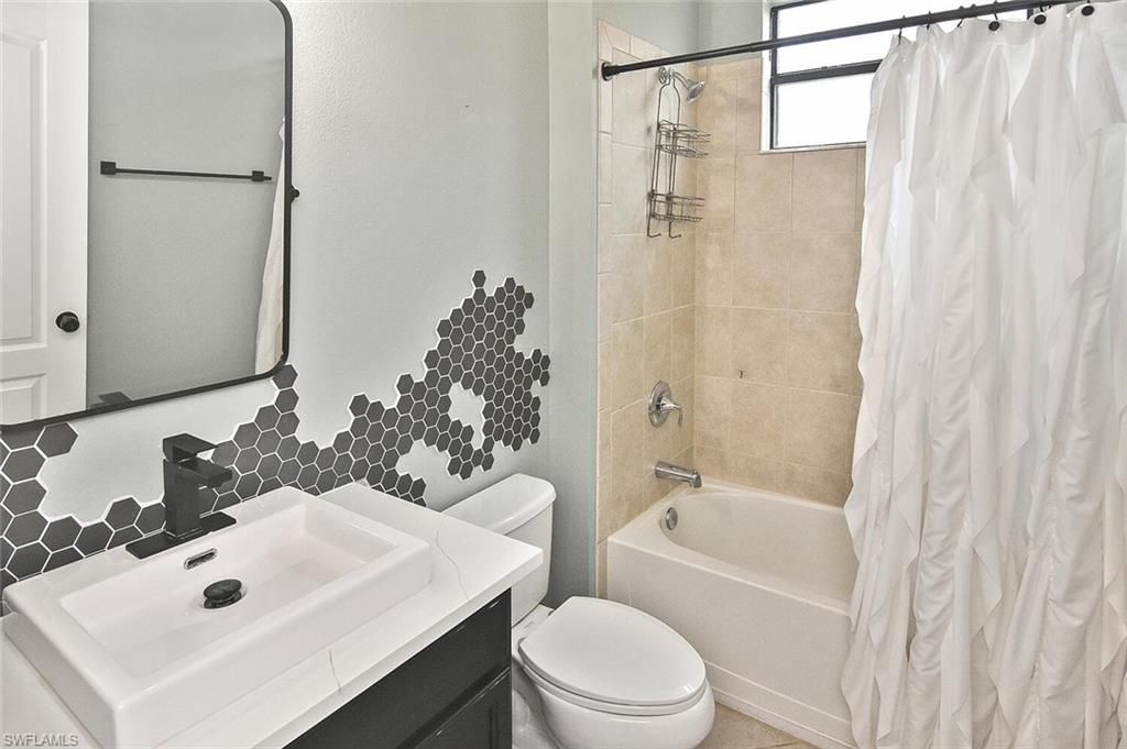 2738 Via Piazza Loop, Fort Myers, FL 33905 Photo