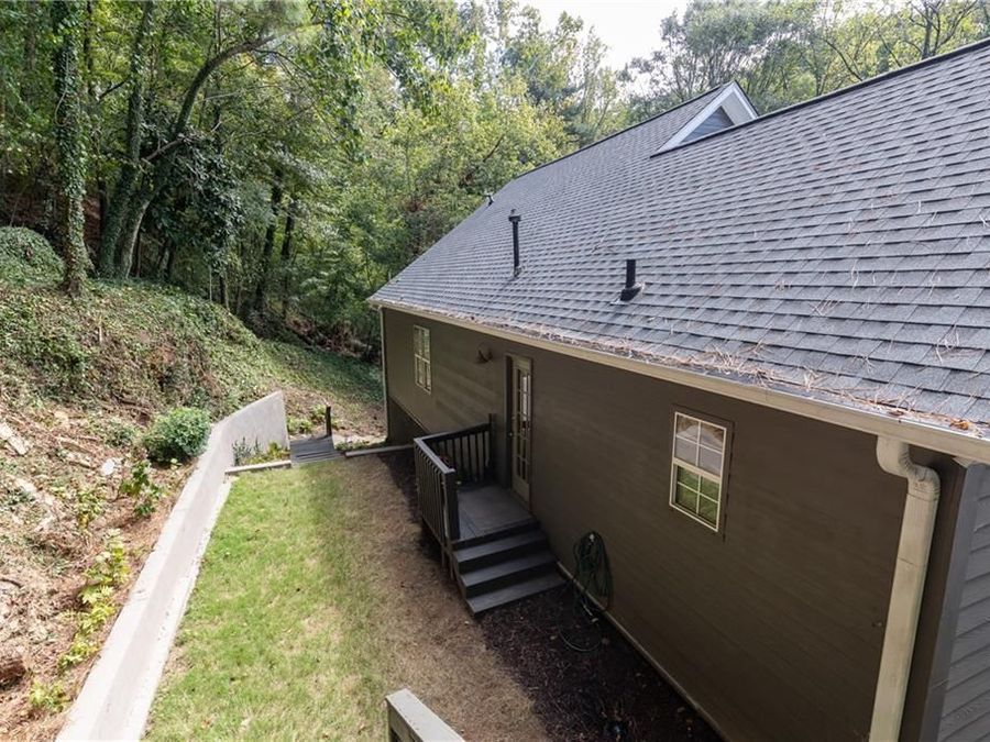 Property Image 97