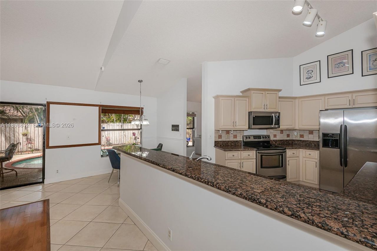 1855 NW 106th Ter, Plantation, FL 33322 Photo