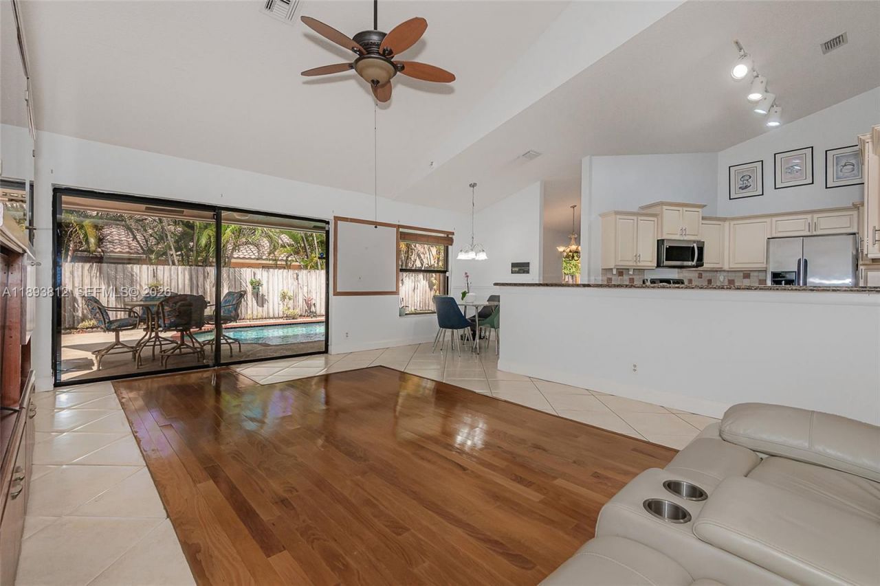 1855 NW 106th Ter, Plantation, FL 33322 Photo