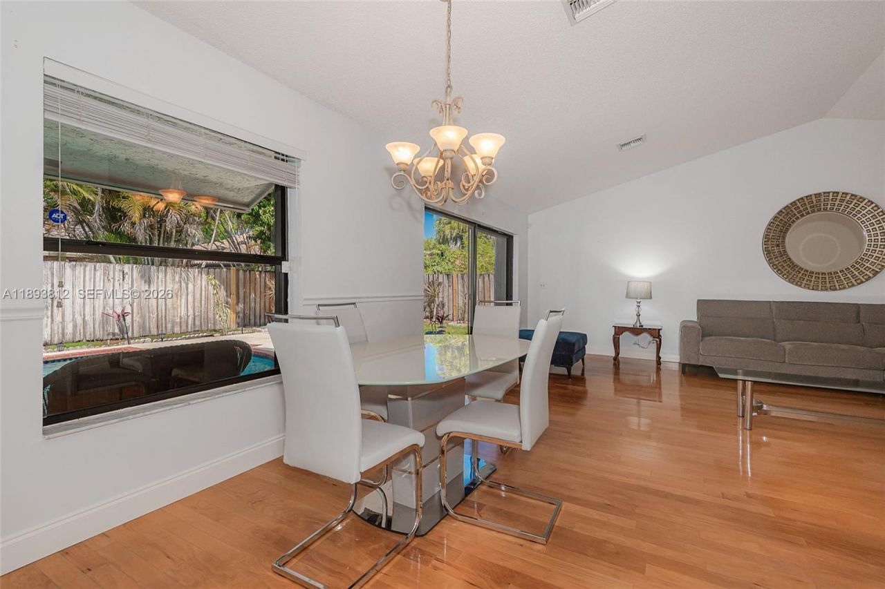 1855 NW 106th Ter, Plantation, FL 33322 Photo