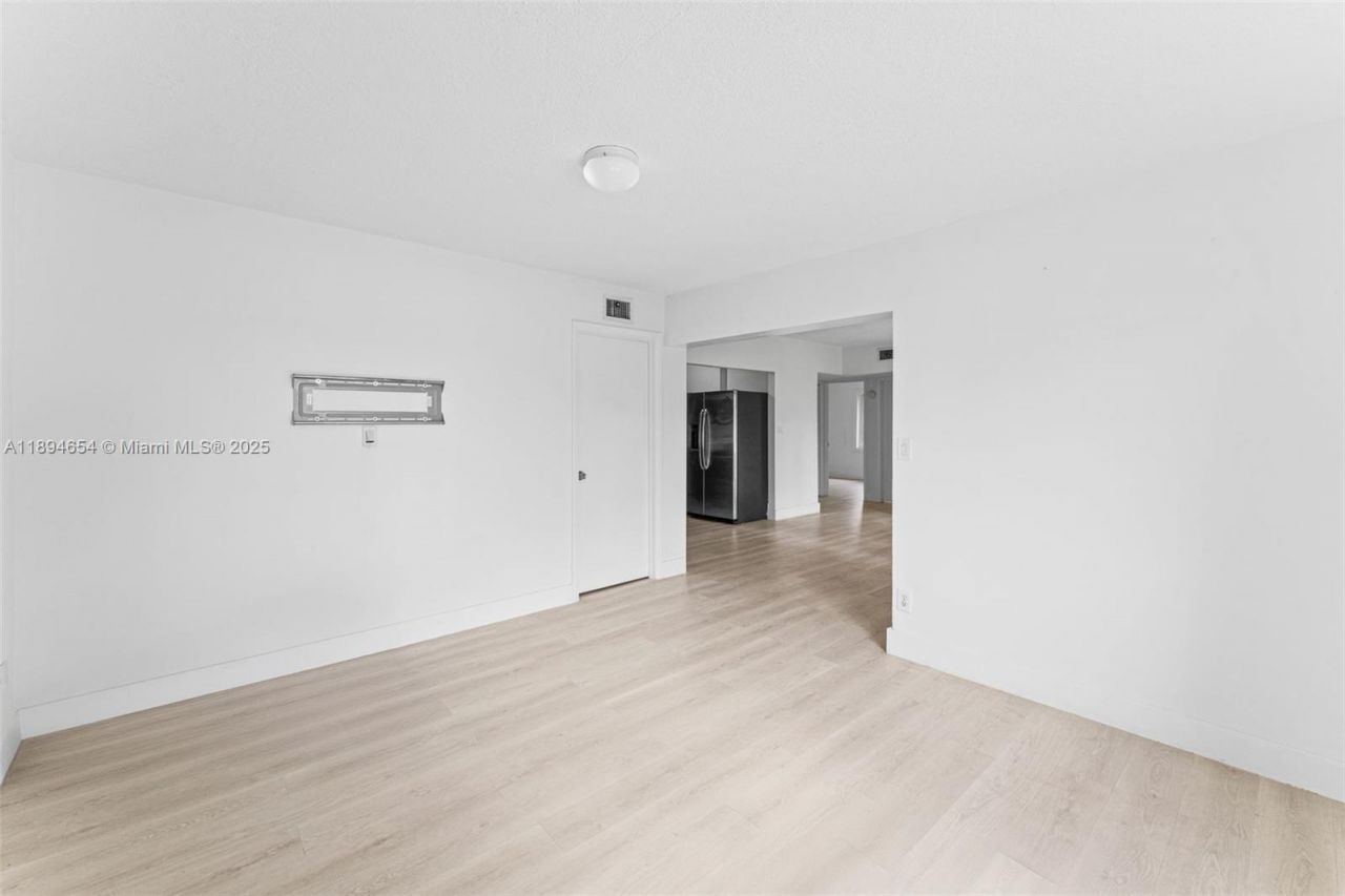 16315 NW 24th Ave, Miami Gardens, FL 33054 Photo