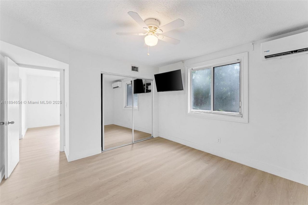 16315 NW 24th Ave, Miami Gardens, FL 33054 Photo