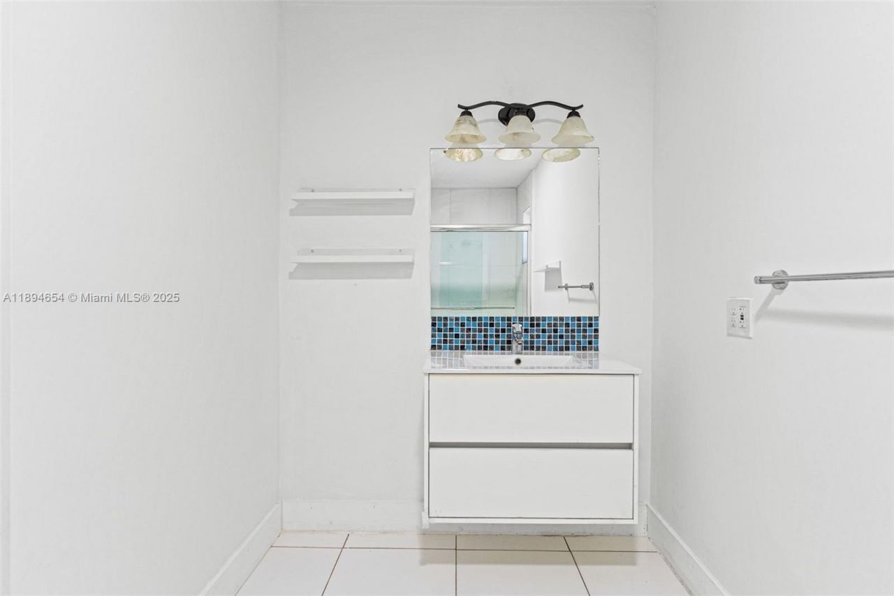 16315 NW 24th Ave, Miami Gardens, FL 33054 Photo