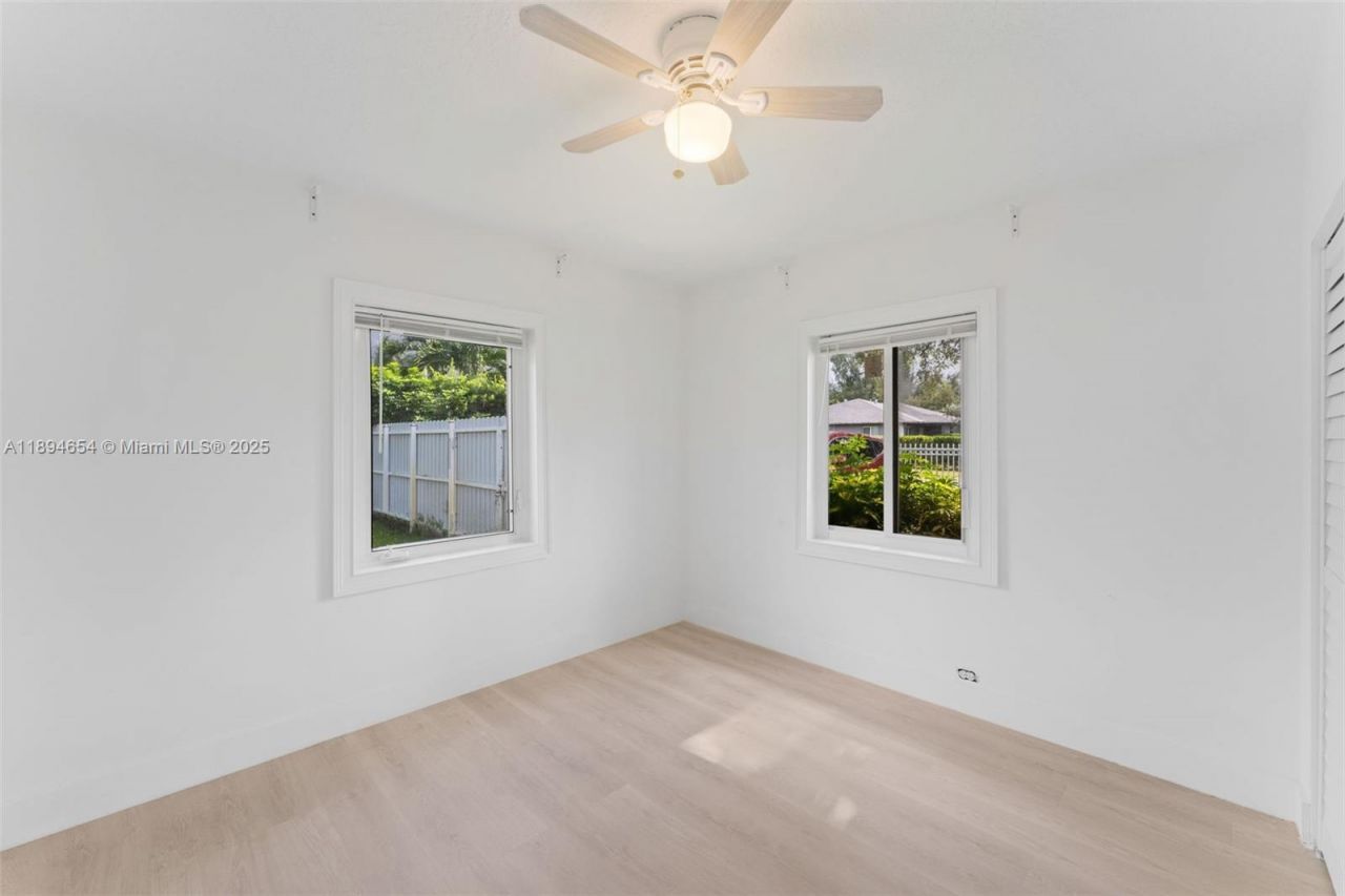 16315 NW 24th Ave, Miami Gardens, FL 33054 Photo