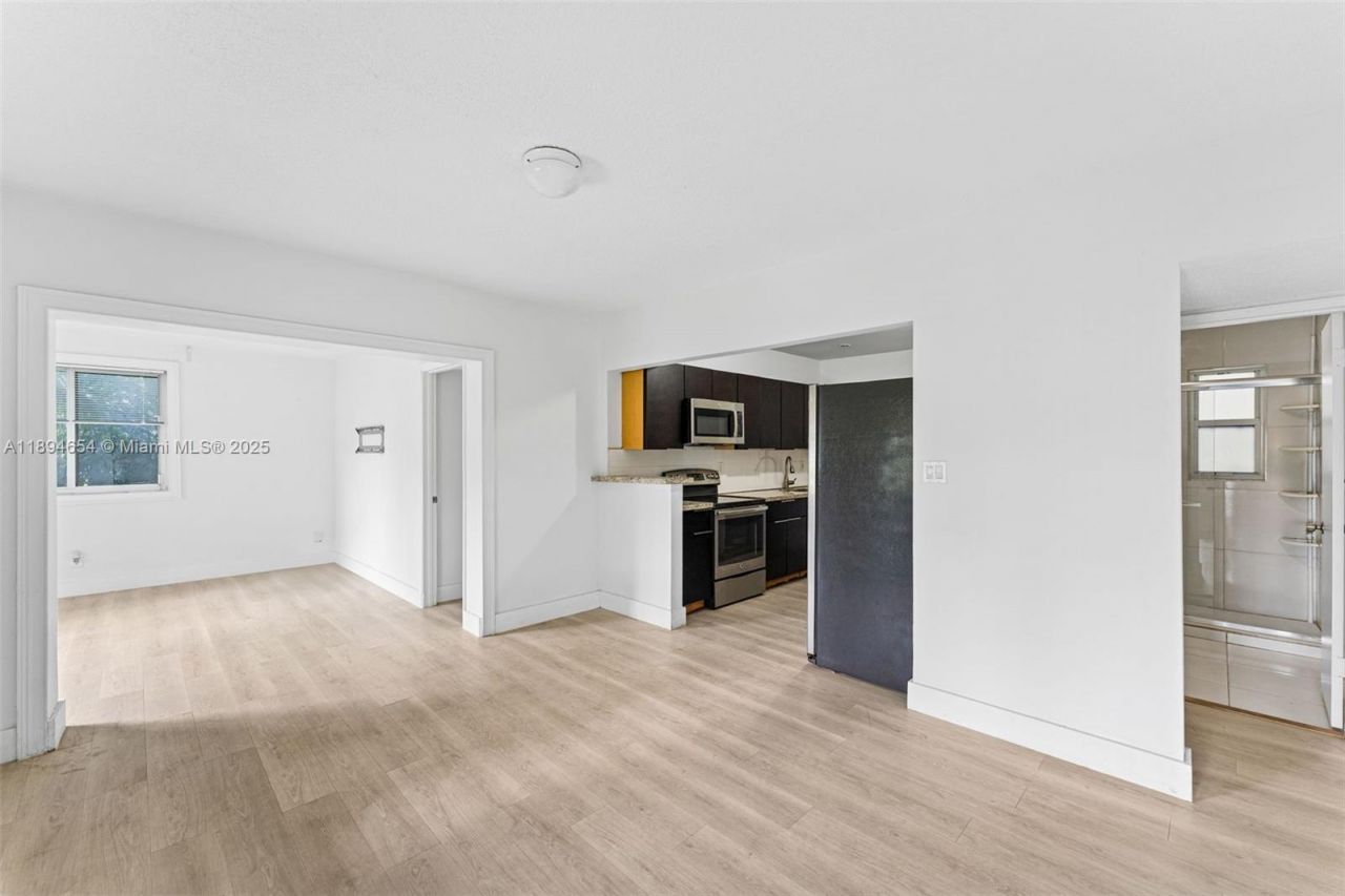 16315 NW 24th Ave, Miami Gardens, FL 33054 Photo