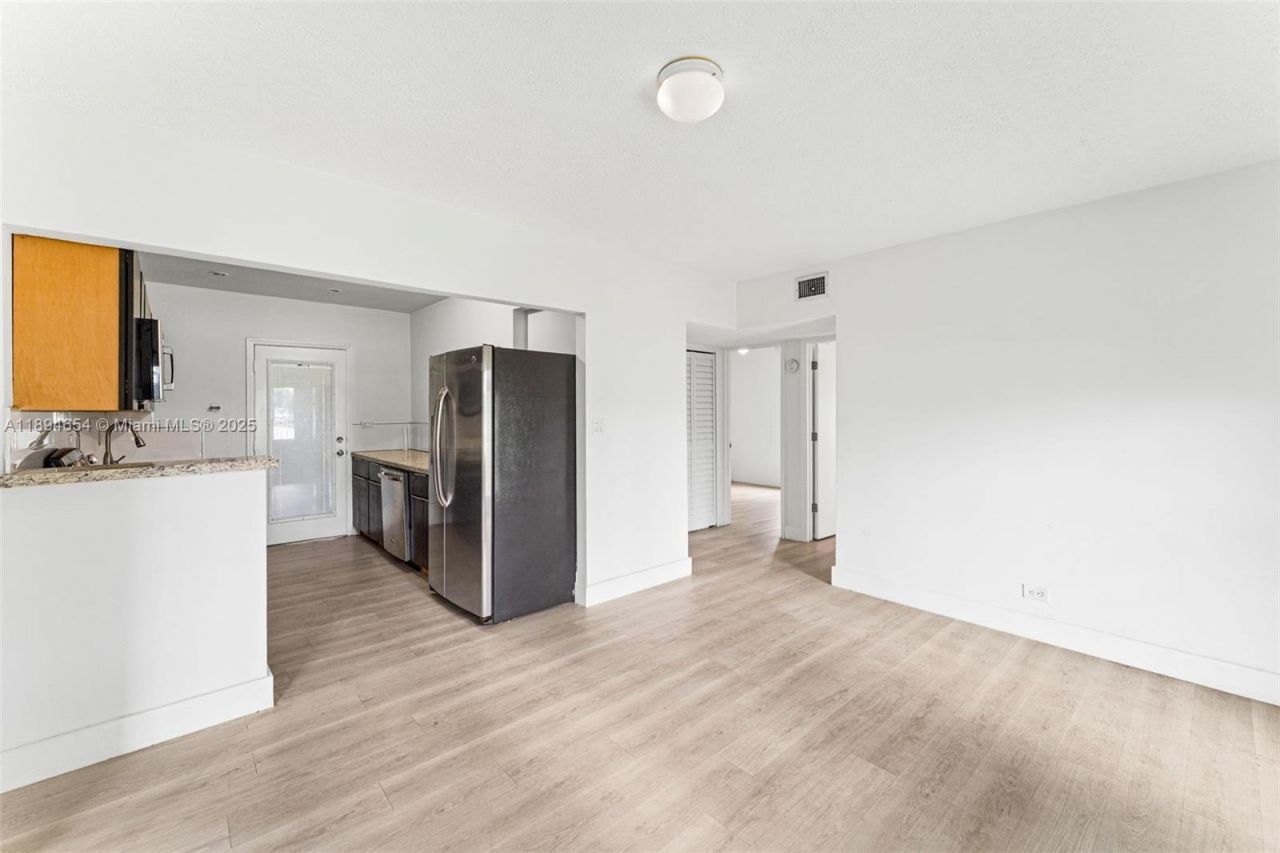 16315 NW 24th Ave, Miami Gardens, FL 33054 Photo