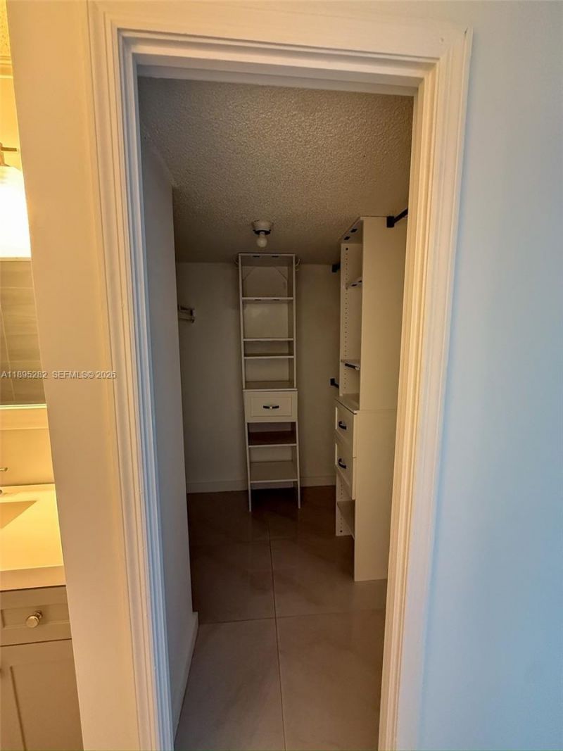 7051 Environ Blvd, Unit 431, Lauderhill, FL 33319 Photo