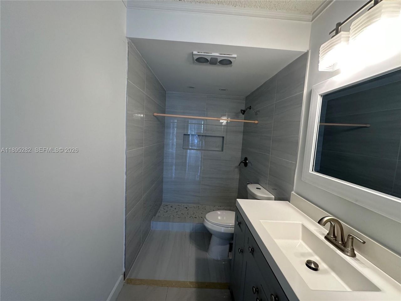 7051 Environ Blvd, Unit 431, Lauderhill, FL 33319 Photo