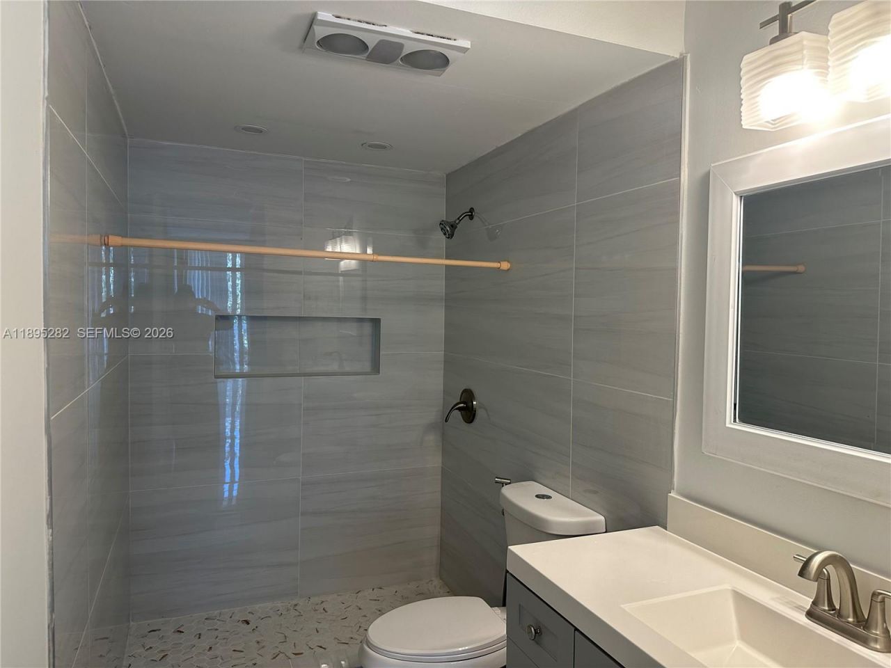 7051 Environ Blvd, Unit 431, Lauderhill, FL 33319 Photo