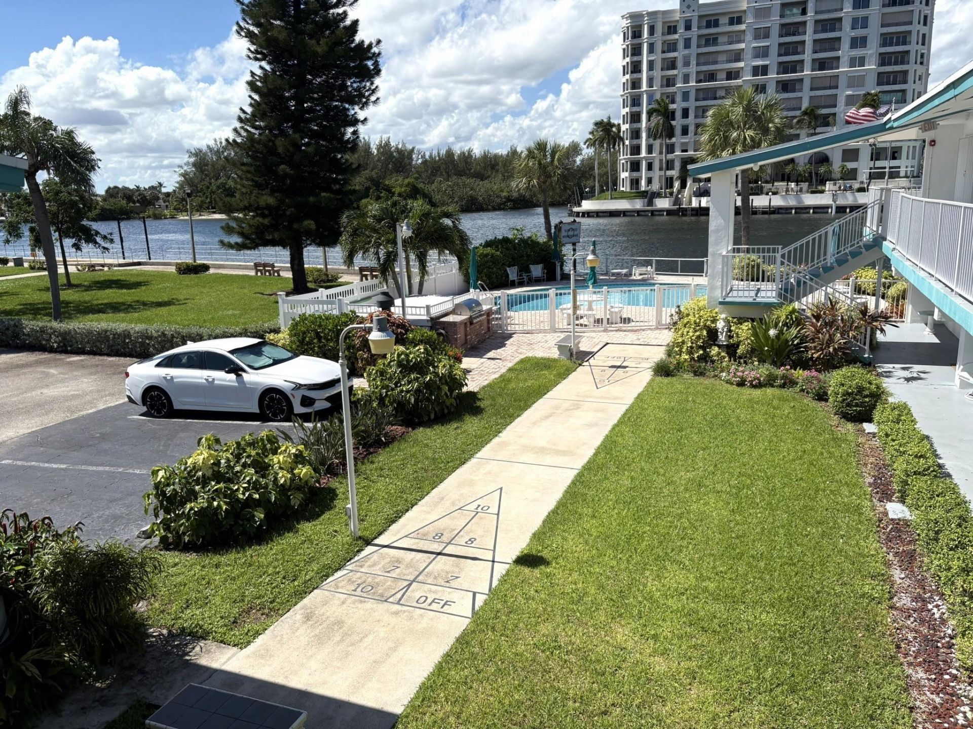 1201 N Riverside Drive, Unit 12B, Pompano Beach, FL 33062 Photo