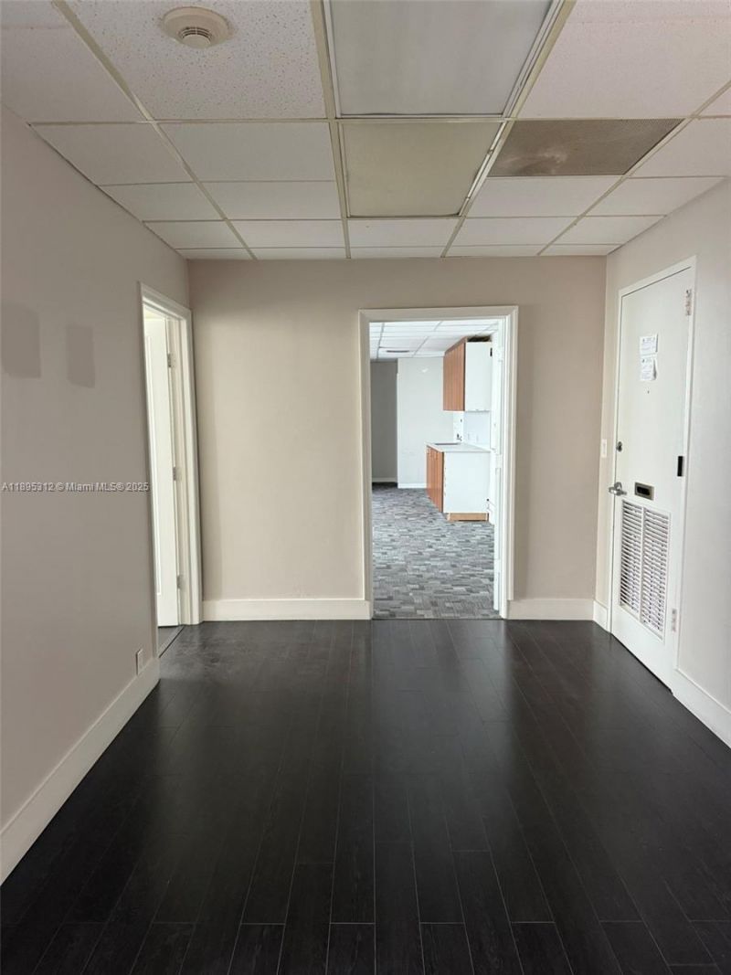 299 Alhambra Cir, Unit 519/521, Coral Gables, FL 33134 Photo