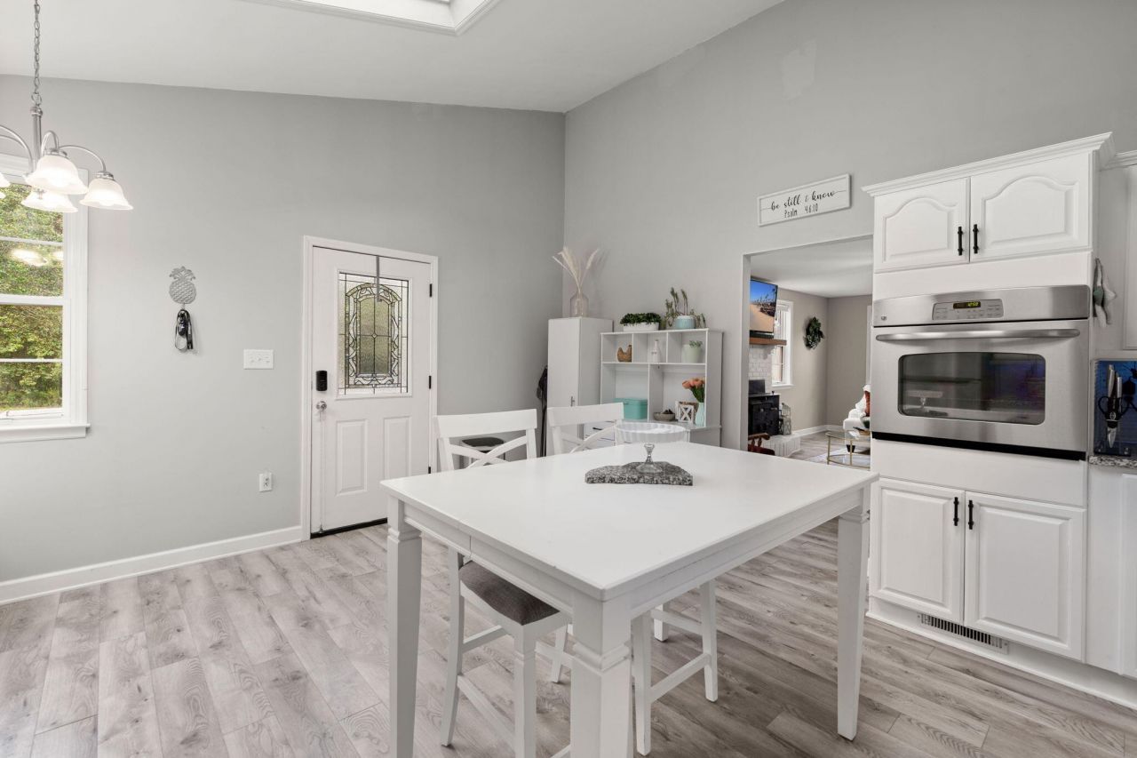 298 Old Bell Road Photo 17