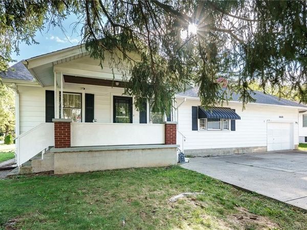 1668 N Central Drive, Beavercreek, OH 45432